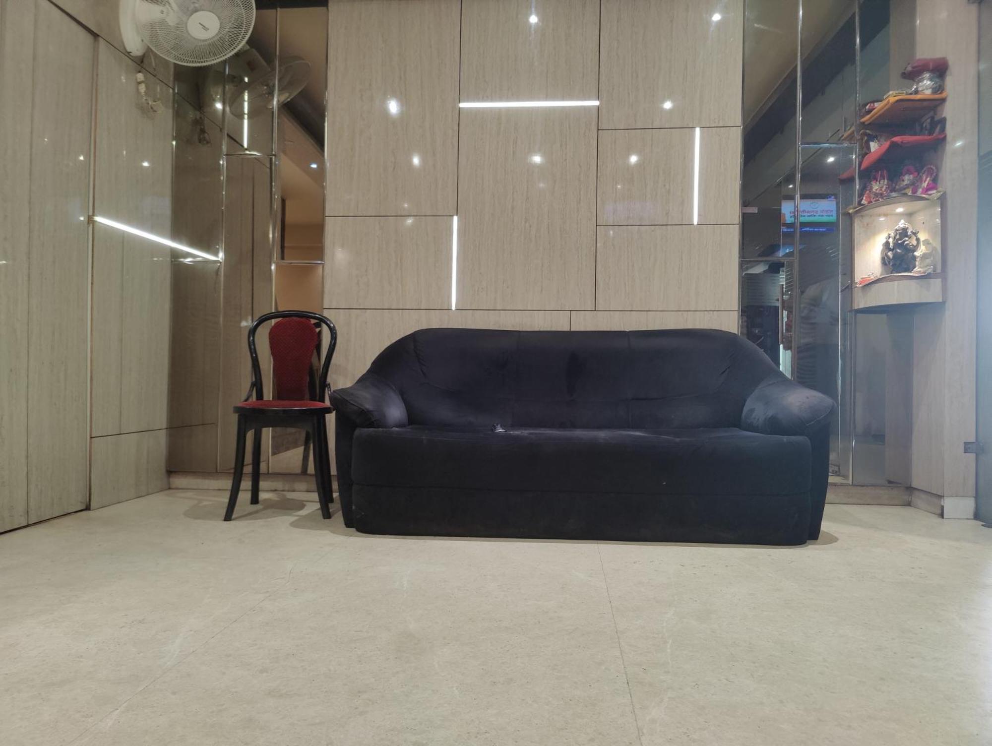 Hotel Sanjay Galaxy,Kanpur Zewnętrze zdjęcie